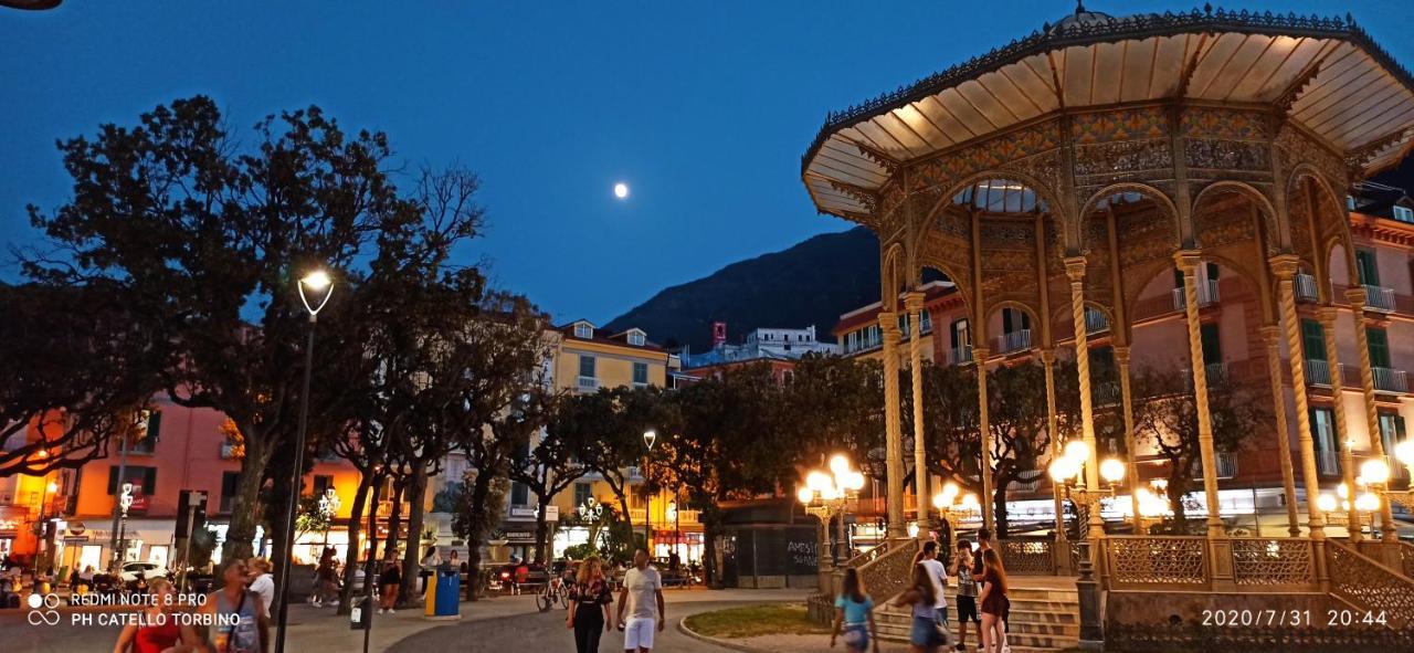 La Villa Degli Dei - Guest House Castellammare di Stabia Εξωτερικό φωτογραφία