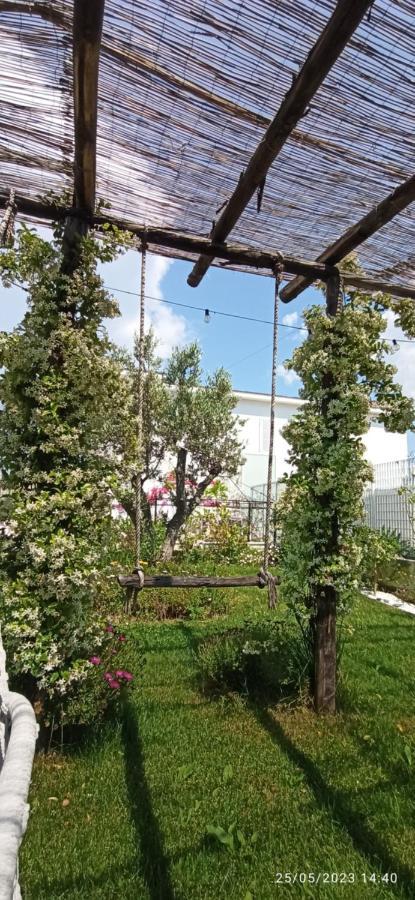 La Villa Degli Dei - Guest House Castellammare di Stabia Εξωτερικό φωτογραφία